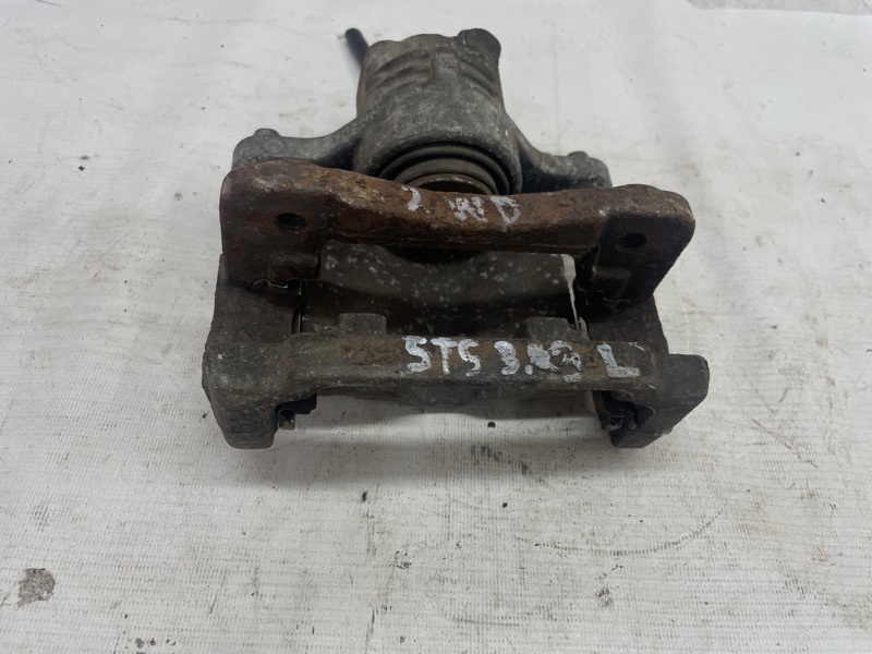 Суппорт Cadillac STS 2005-2011 FDW