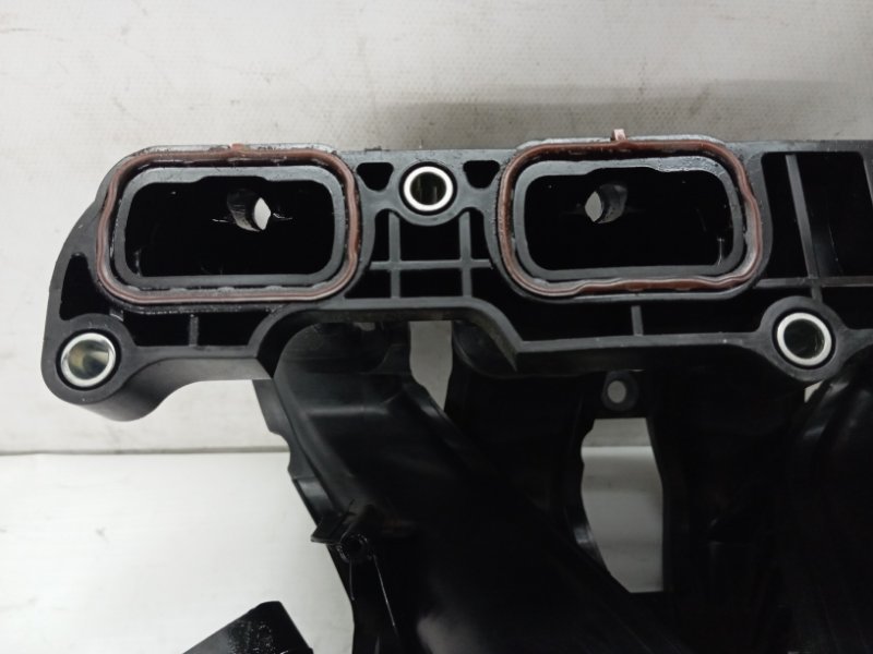 Впускной коллектор Mitsubishi Outlander 2021 GF8W