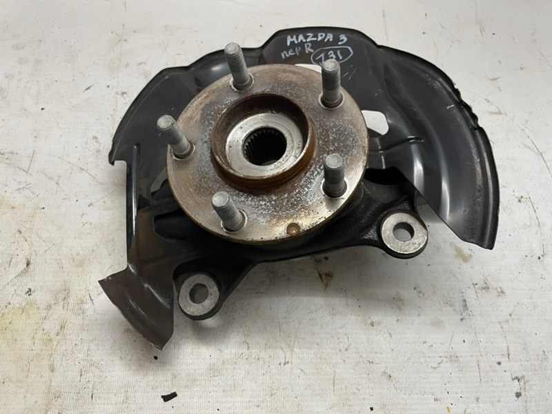 Кулак поворотный Mazda Mazda 3 2015 BM