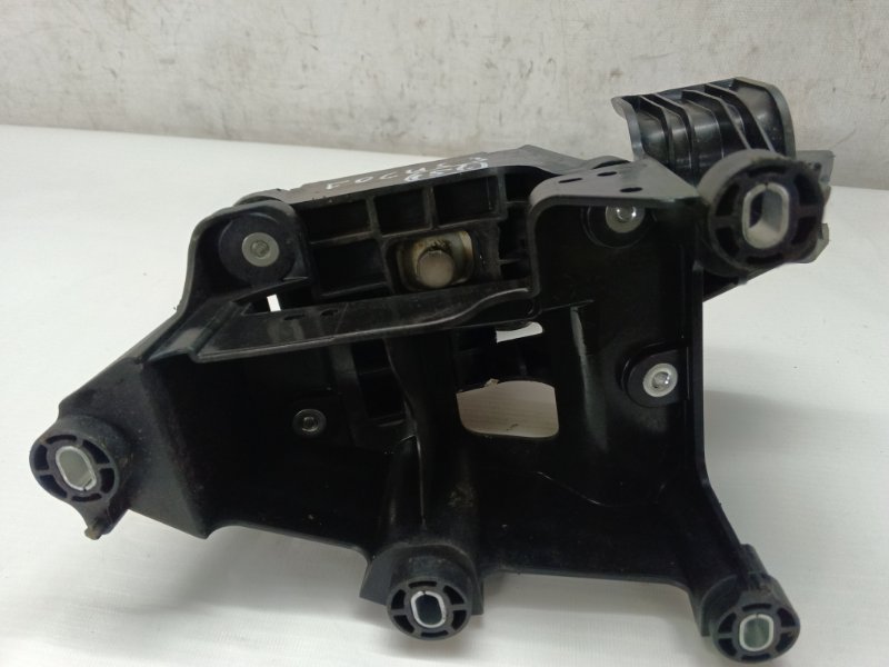 Кулиса МКПП Ford Focus 2012 CB8