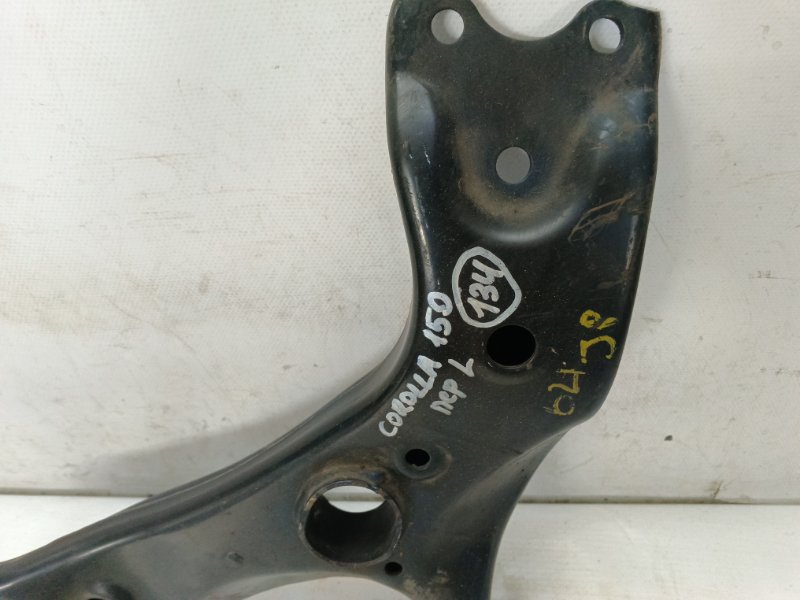 Рычаг Toyota Corolla 2008