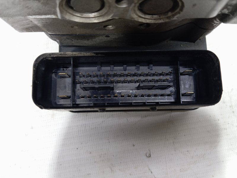 Блок ABS Honda LEGEND 2008