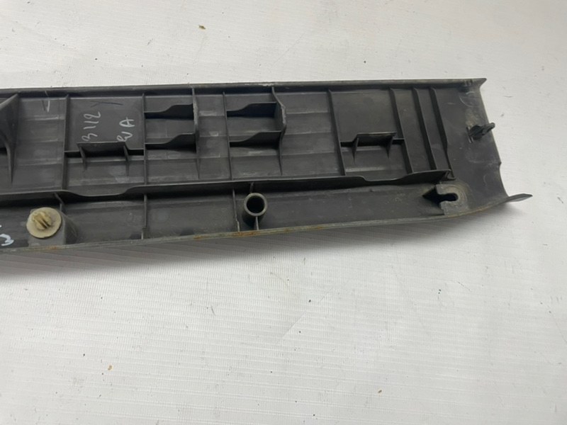 Накладка порога Toyota Hilux 2012
