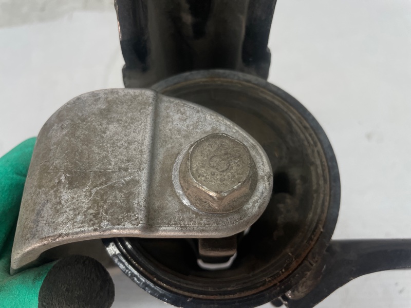 Подушка двигателя Mitsubishi Lancer 2007-2010 CY