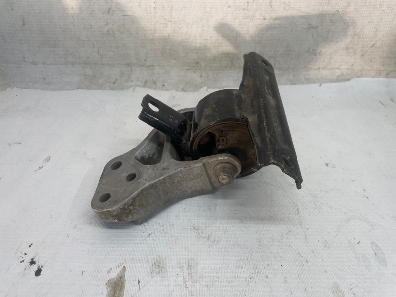 Подушка двигателя Mitsubishi Lancer 2007-2010 CY