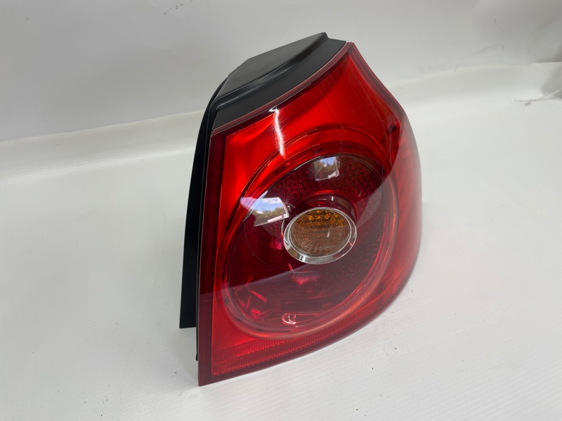 Фонарь Volkswagen Golf 2003-2010 1K1