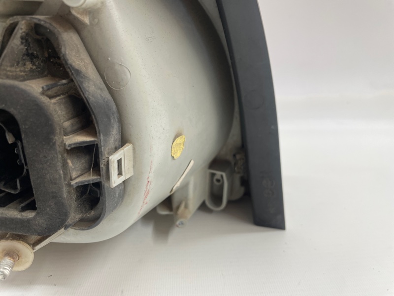 Фонарь Volkswagen Golf 2003-2010 1K1