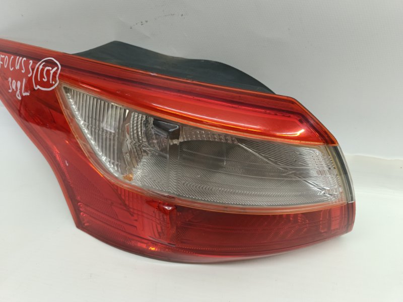 Фонарь Ford Focus 2012 CB8