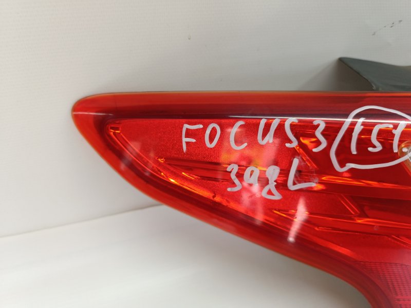 Фонарь Ford Focus 2012 CB8