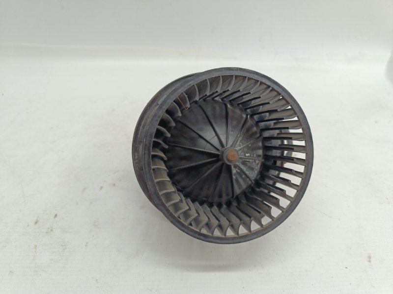 Моторчик печки Volkswagen Transporter 1990-1996 T4