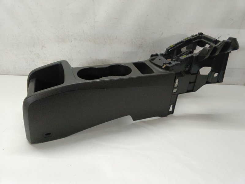 Консоль Ford Focus 2012 CB8