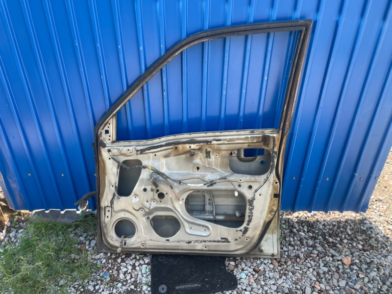 Дверь Suzuki Grand Vitara 2000-2006