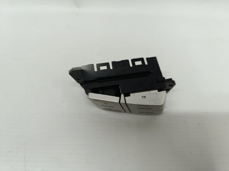 Кнопка Lexus RX330 2005 XU30