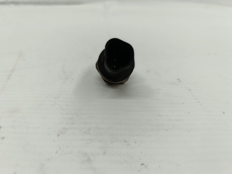 Датчик давления в рампе Mazda CX-9 2018 TC