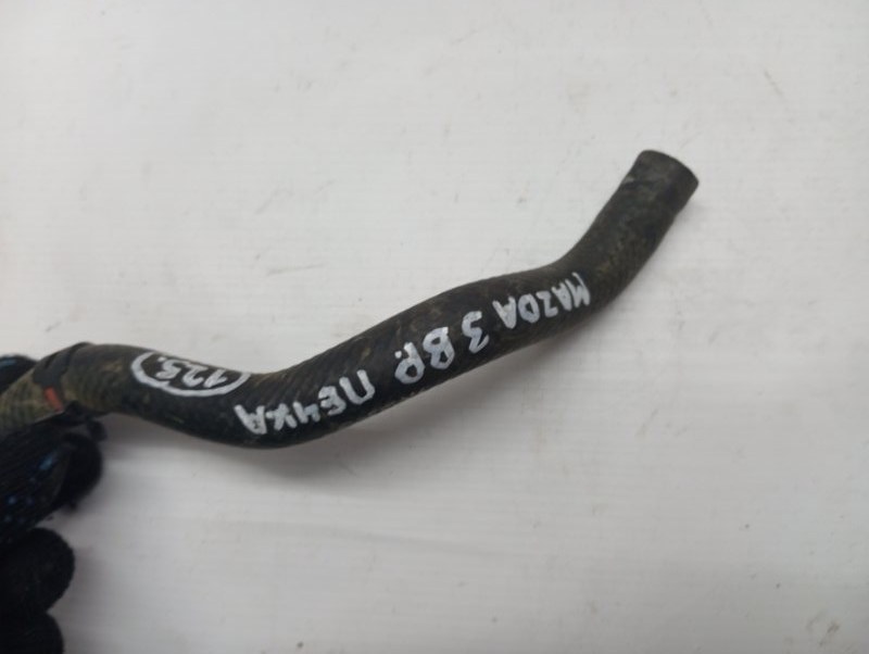 Патрубок печки Mazda Mazda 3 2020 BP