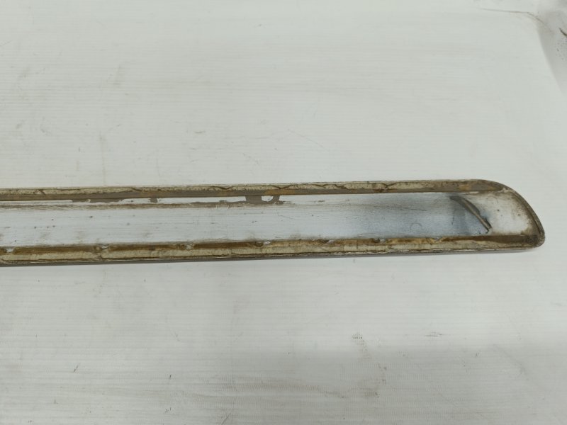 Накладка двери Ford Expedition 2001-2005 U152