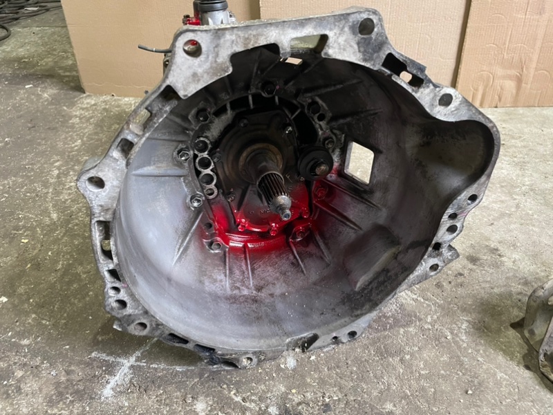 МКПП Toyota Hilux 2012