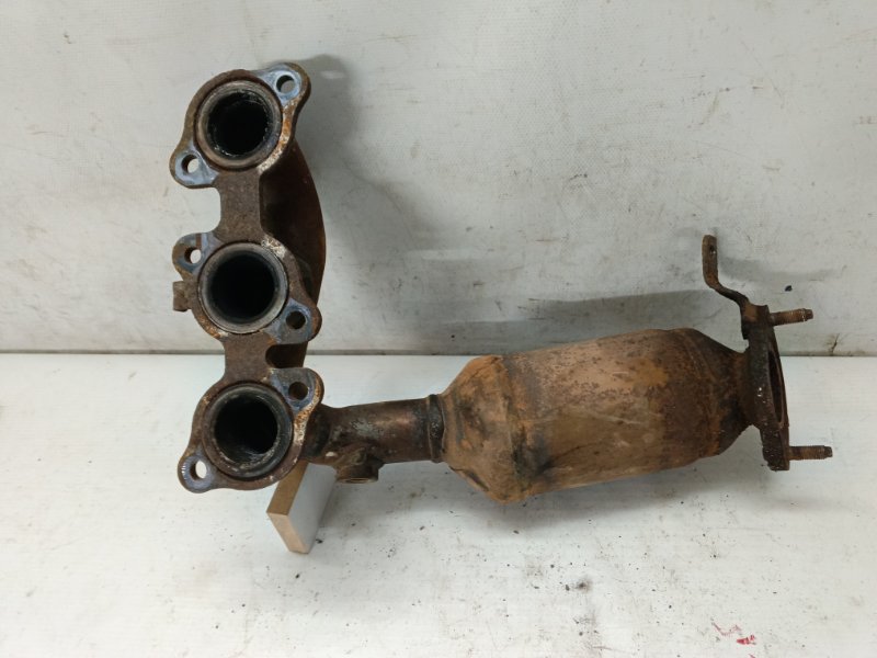 Выпускной коллектор Lexus RX330 2005 XU30