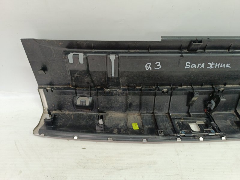 Обшивка багажника Audi Q3 2011-2018