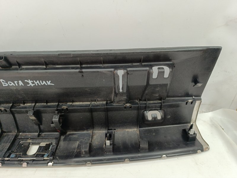 Обшивка багажника Audi Q3 2011-2018