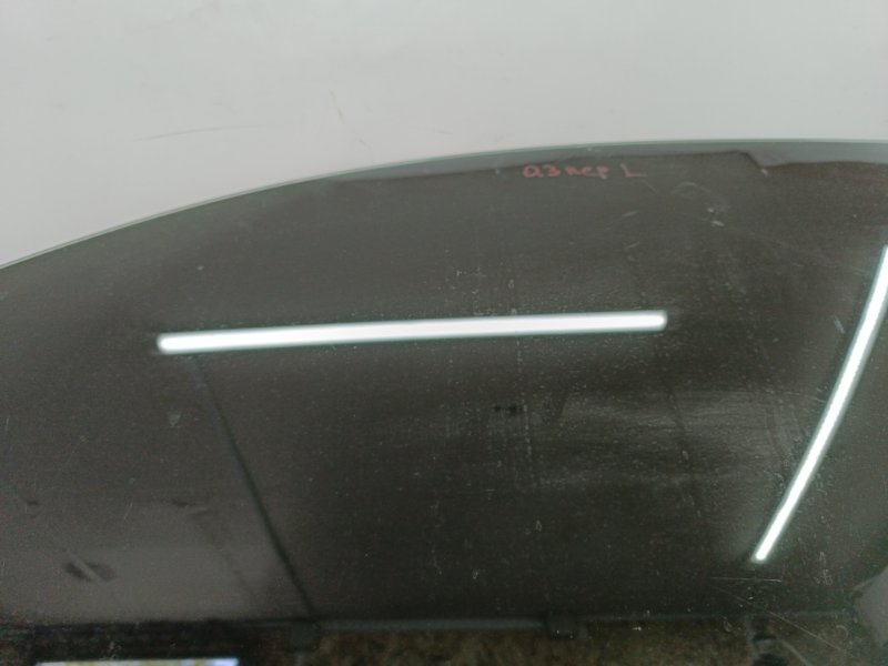 Стекло двери Audi Q3 2011-2018