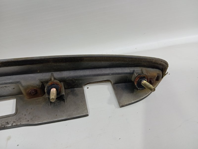 Накладка двери багажника Lexus RX330 2005 XU30