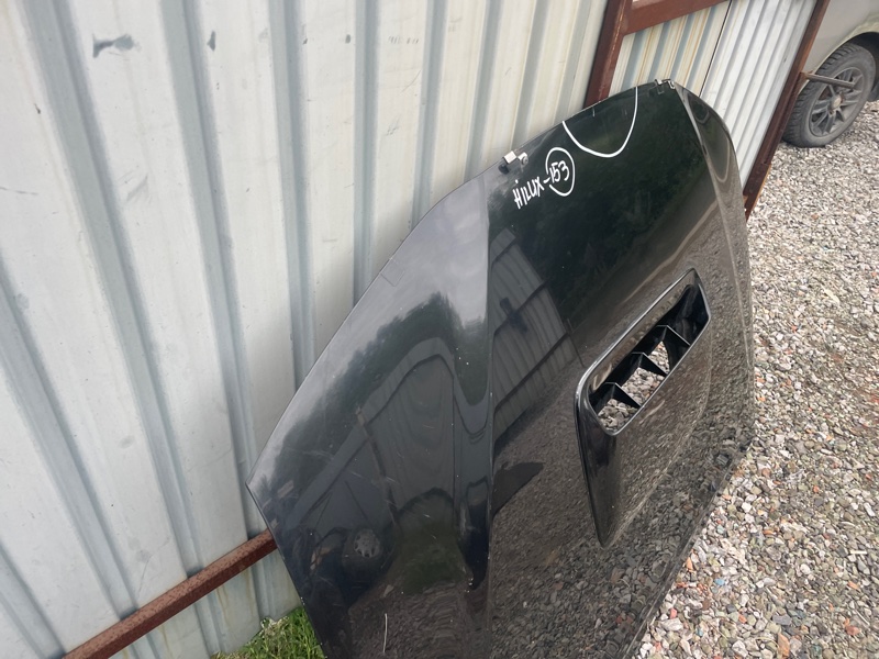 Капот Toyota Hilux 2012