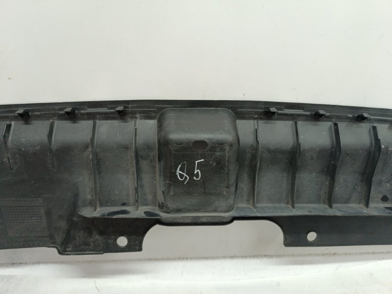 Накладка замка капота Audi Q5 2008-2012