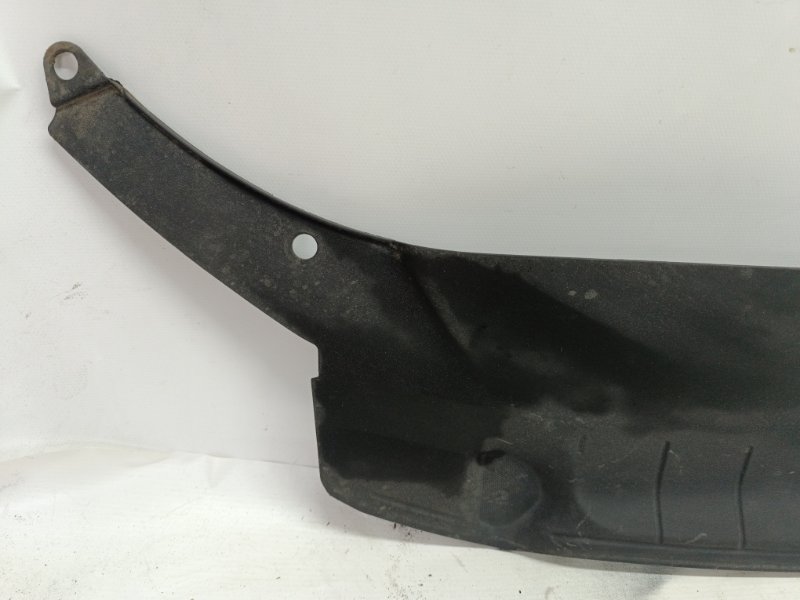 Накладка замка капота Audi Q5 2008-2012