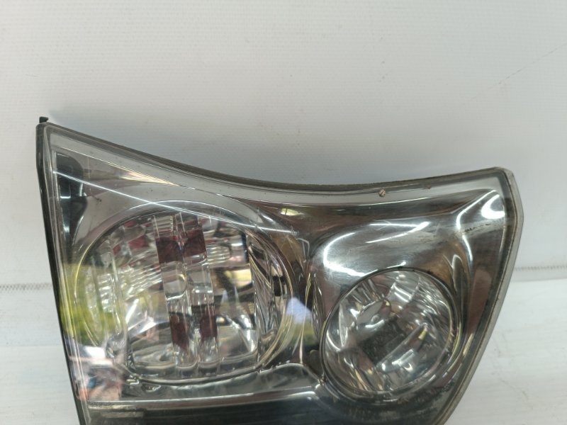 Фонарь Lexus RX330 2005 XU30