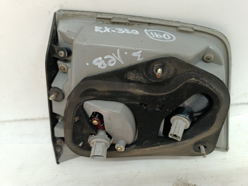 Фонарь Lexus RX330 2005 XU30