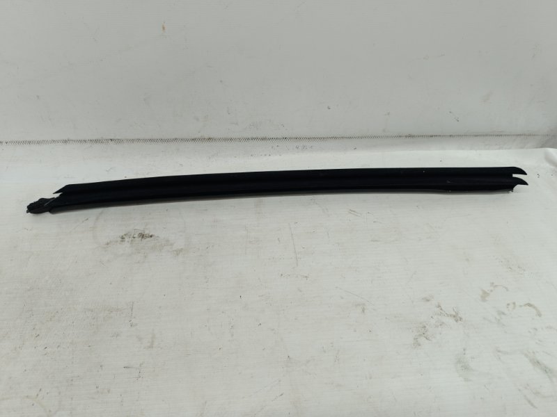 Уплотнитель двери Mazda Mazda 3 2020 BP