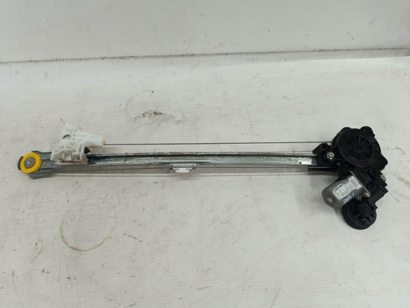 Стеклоподъемник Mazda Mazda 3 2020 BP