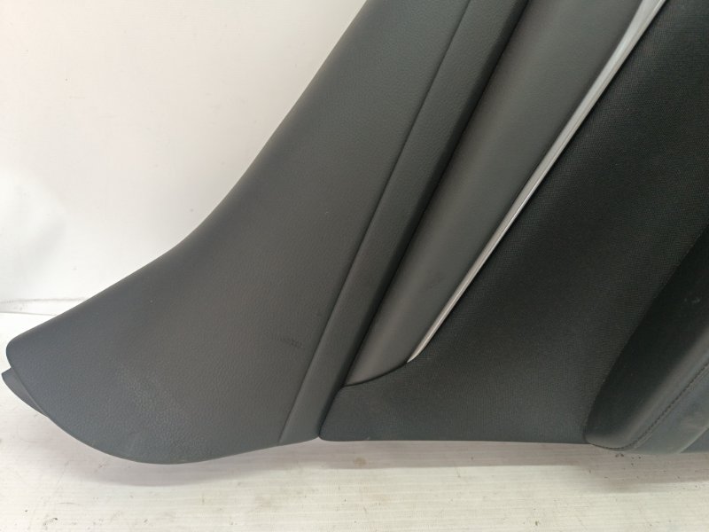 Обшивка двери Mazda Mazda 3 2020 BP