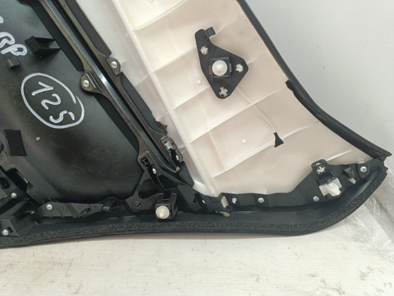 Обшивка двери Mazda Mazda 3 2020 BP