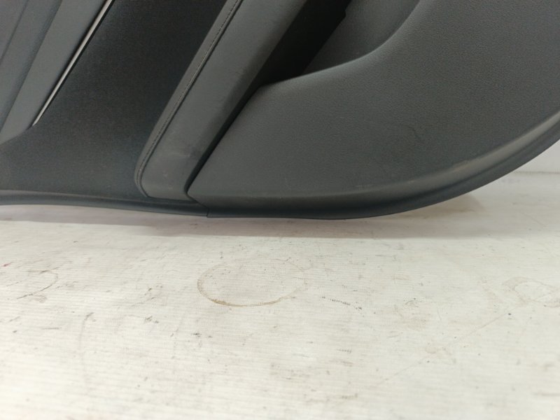 Обшивка двери Mazda Mazda 3 2020 BP