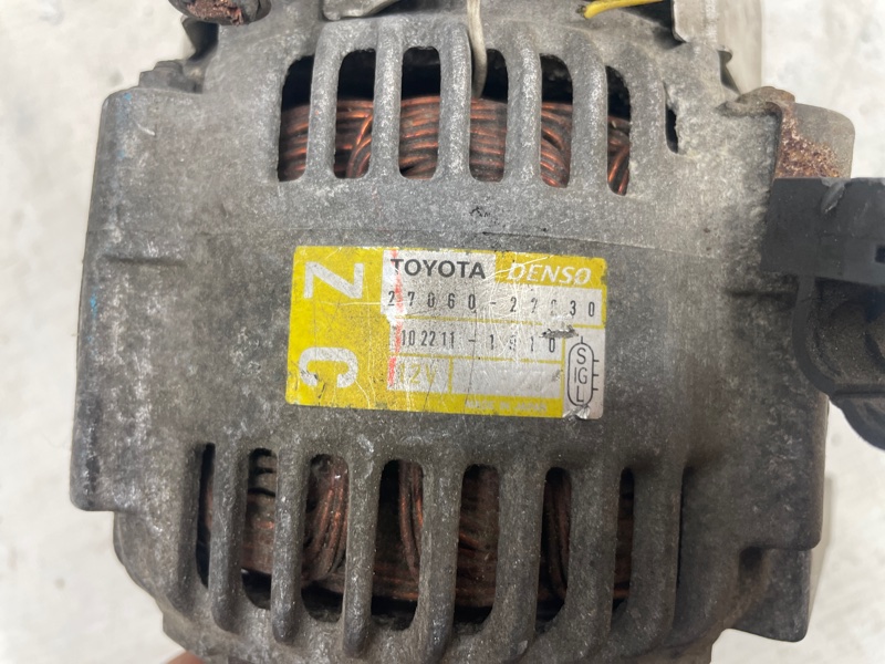 Генератор Toyota Corolla 2000-2006 E120