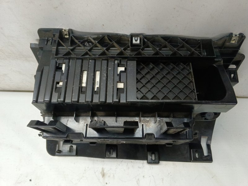 Бардачок BMW X1 2012 E84
