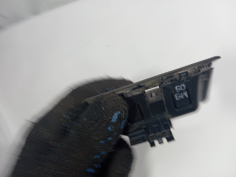 Кнопка открывания багажника BMW X1 2012 E84