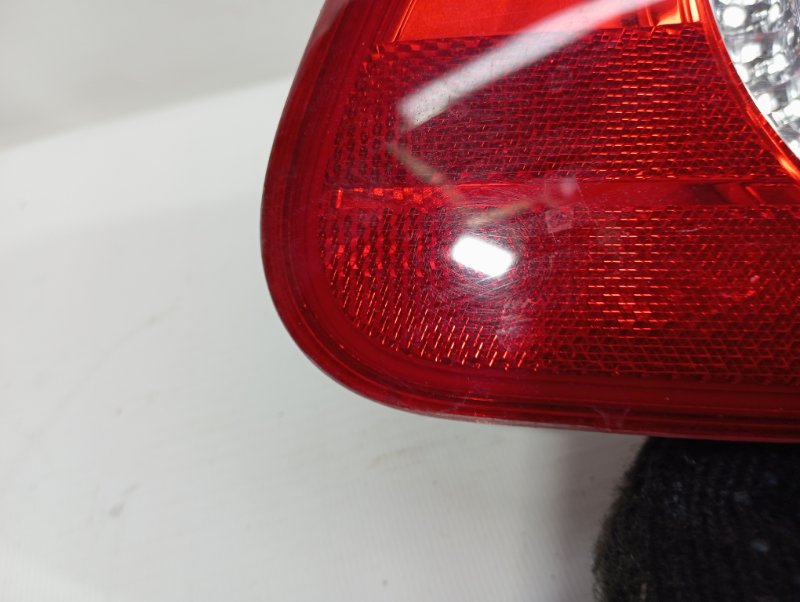 Фонарь Volkswagen Passat 2009 B6