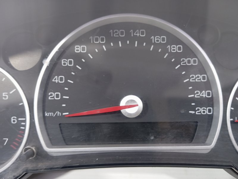 Панель приборов Cadillac BLS 2006