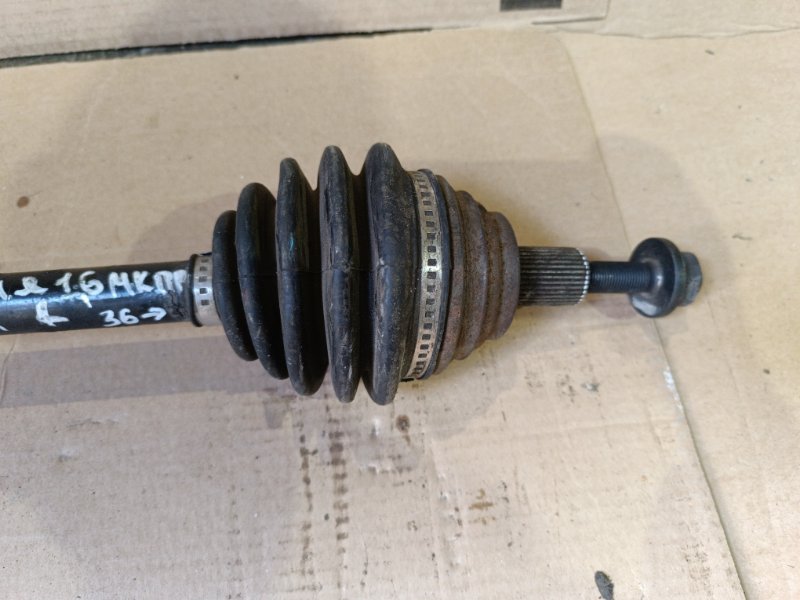 Привод Skoda Octavia 2004-2013 A5