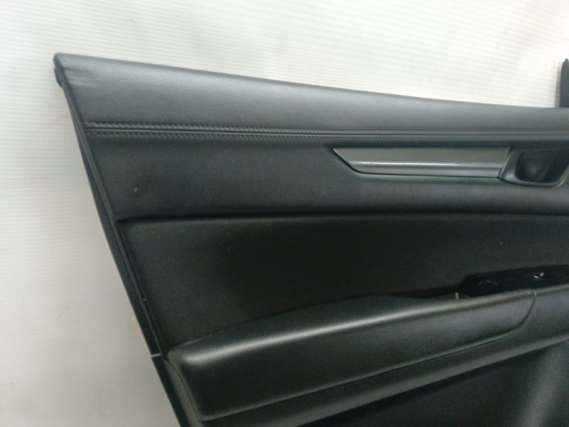 Обшивка двери Mazda CX-5 KF