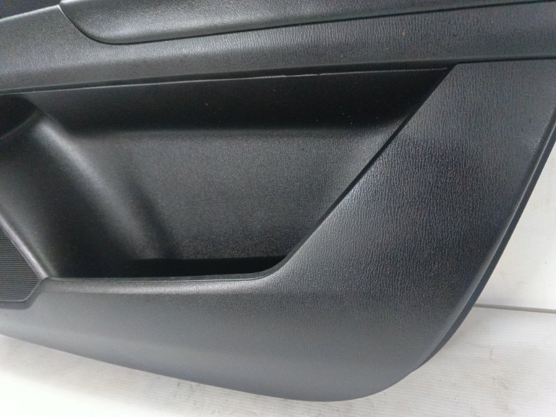 Обшивка двери Mazda CX-5 KF