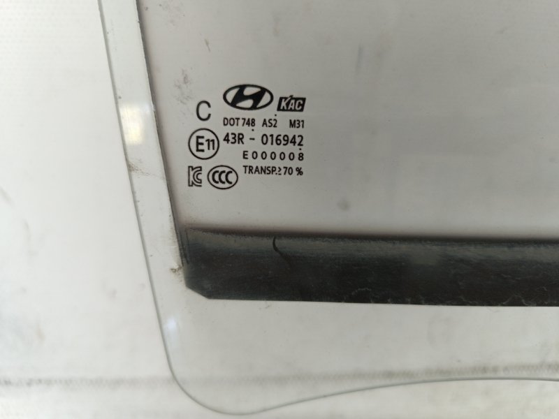 Стекло Hyundai Solaris 2019