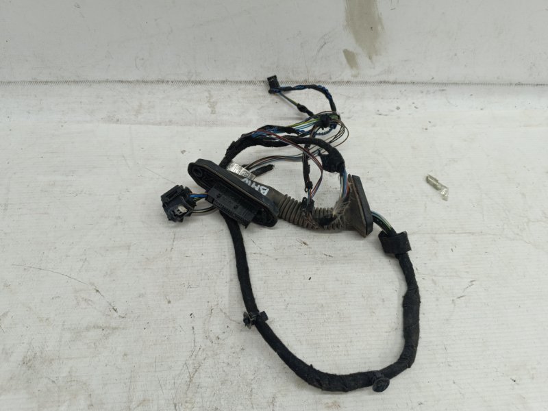 Проводка двери BMW X1 2012 E84