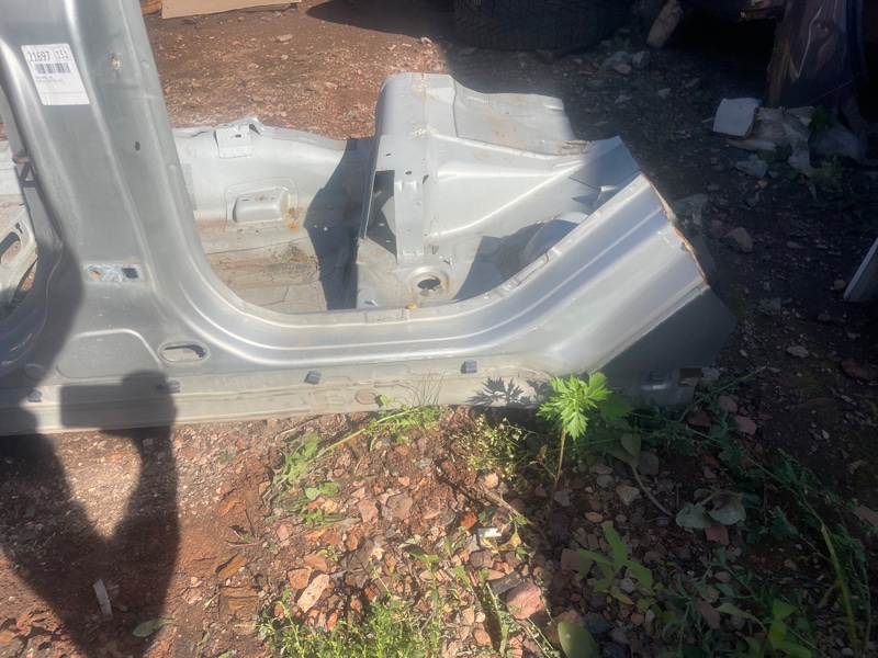 Порог кузова Ford Focus 2012 CB8