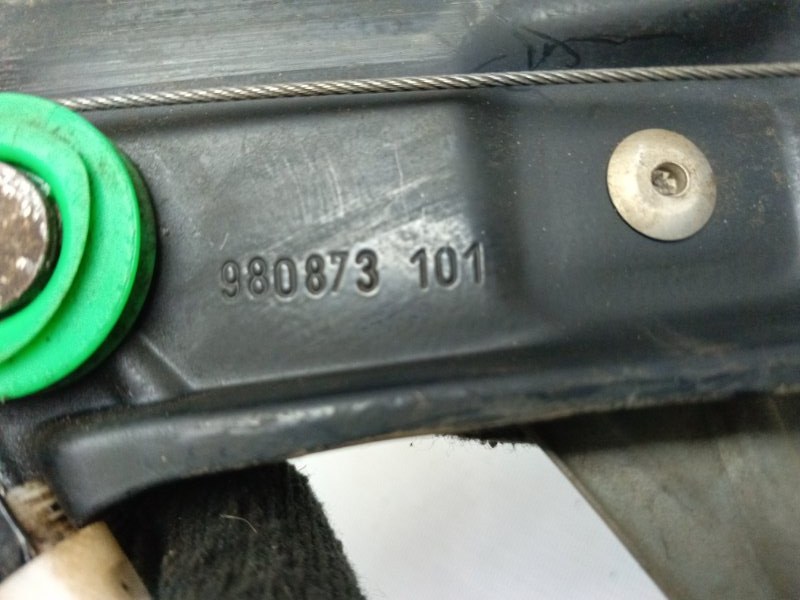 Стеклоподъемник Volkswagen Passat 2009 B6