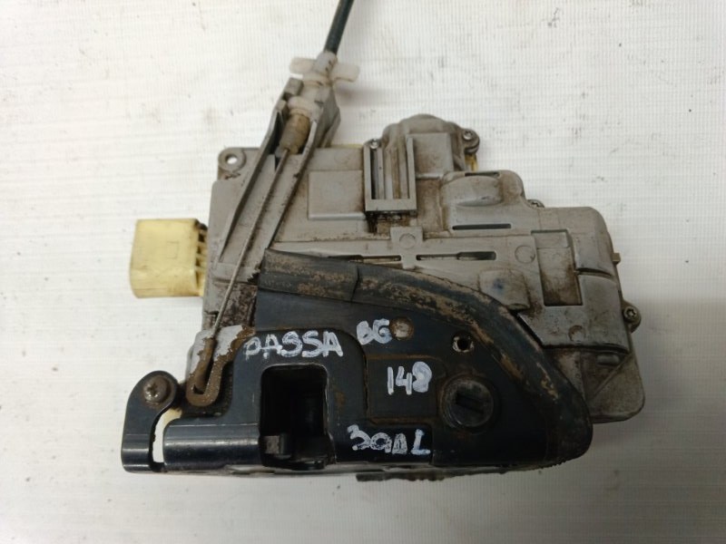 Замок двери Volkswagen Passat 2009 B6