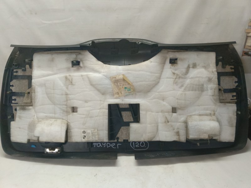 Обшивка крышки багажника Volkswagen Touareg 2003 7L